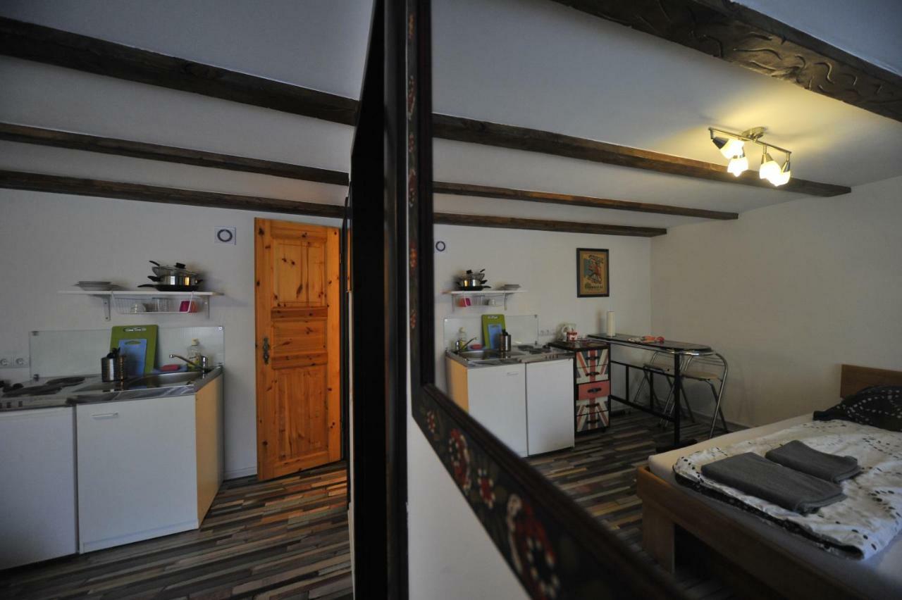 Old Town Center Apartments On The Romantic Road Harburg  Bagian luar foto