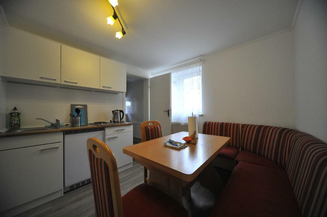 Old Town Center Apartments On The Romantic Road Harburg  Bagian luar foto