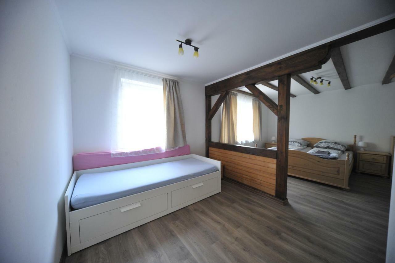 Old Town Center Apartments On The Romantic Road Harburg  Bagian luar foto